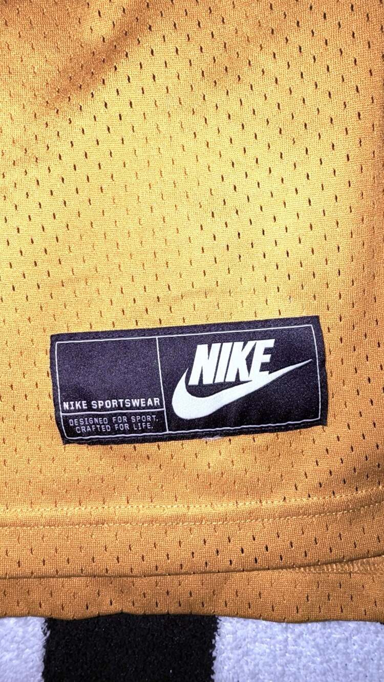 Nike Sportswear Mesh Basketball Jersey Yellow Gold Size Large - Picture 4 of 4